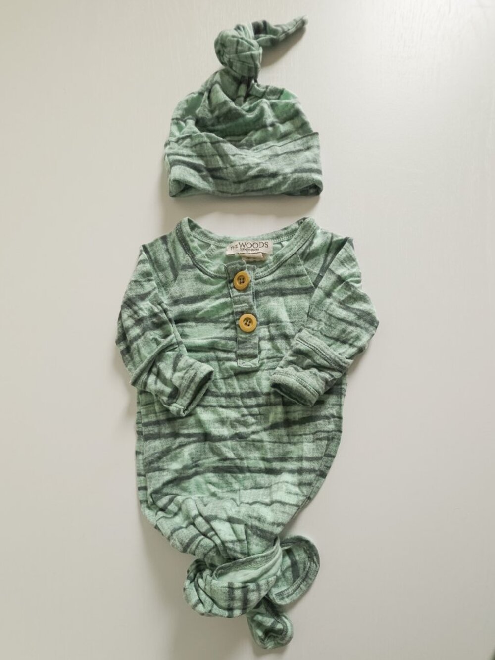 Kate Quinn The Woods Green Shibori Knotted Tie Gown 0-3 Months with Hat